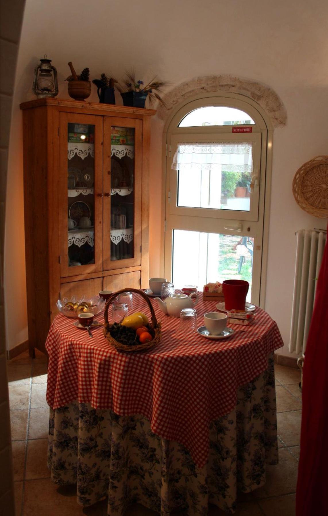 ノーチ La Cascata Bed & Breakfast エクステリア 写真