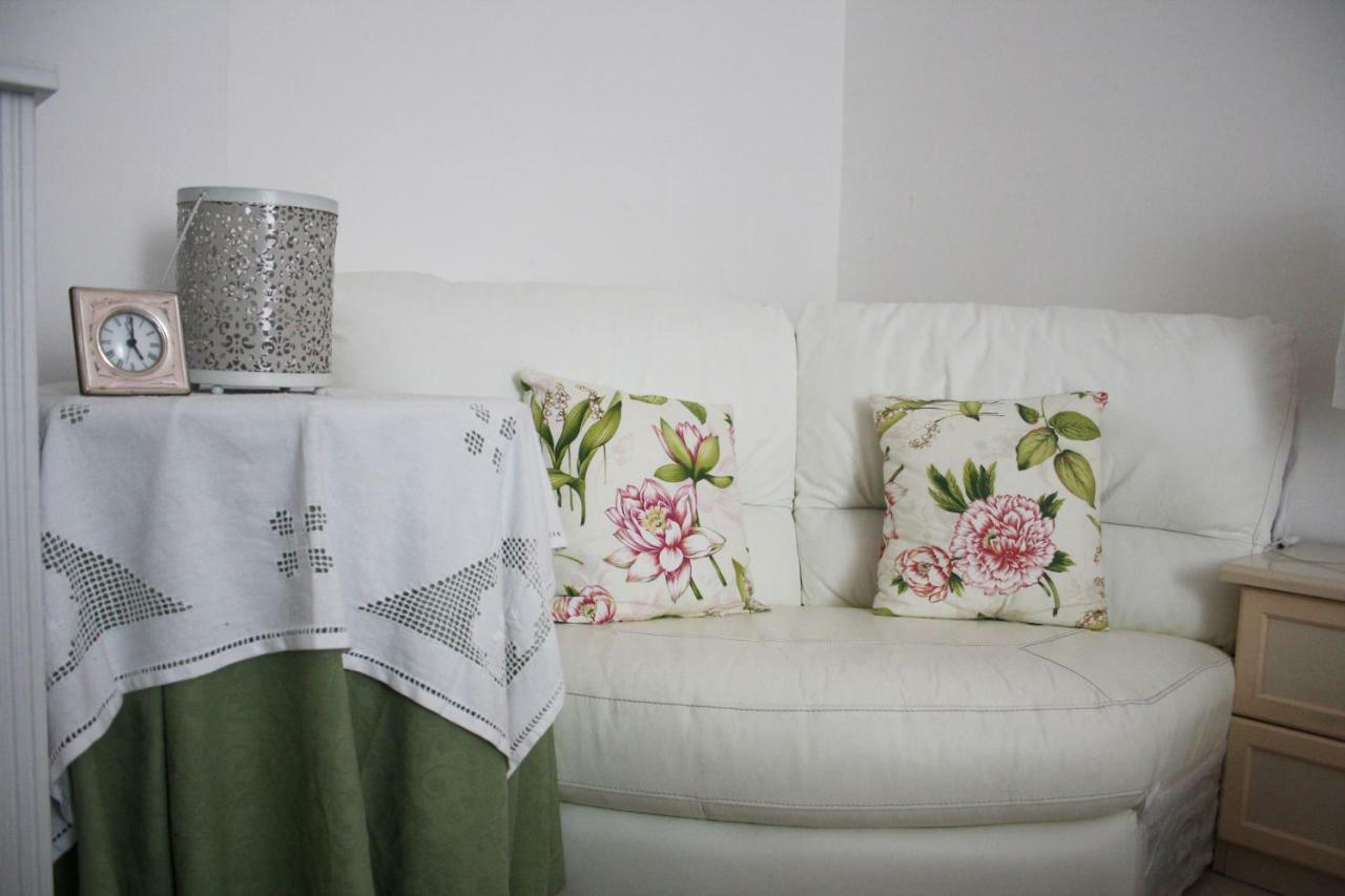 ノーチ La Cascata Bed & Breakfast エクステリア 写真